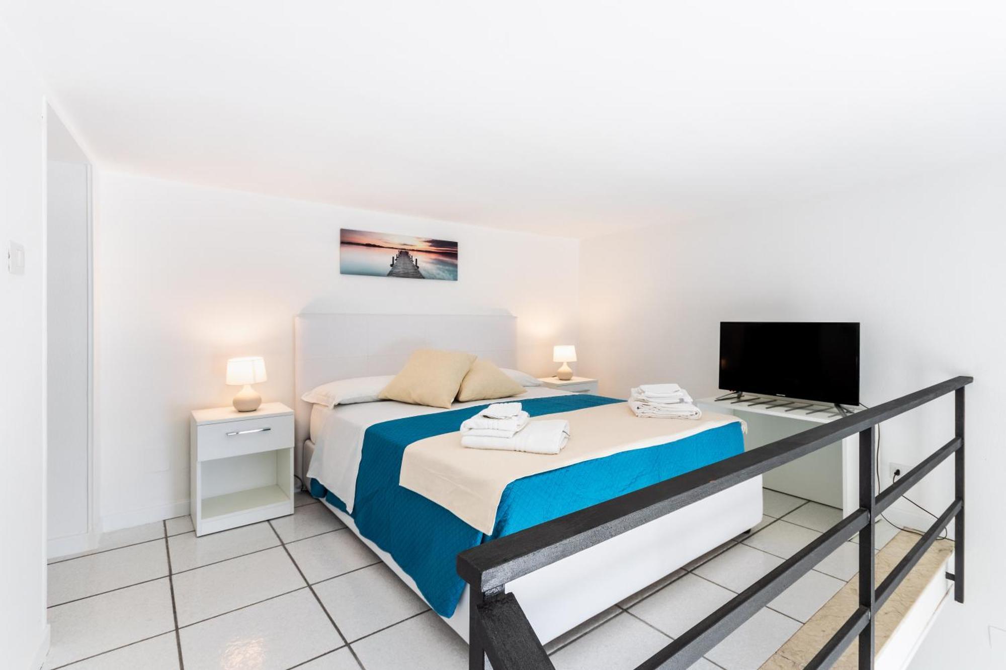 Fronte Mare Apartments & City Views Syracuse Bagian luar foto
