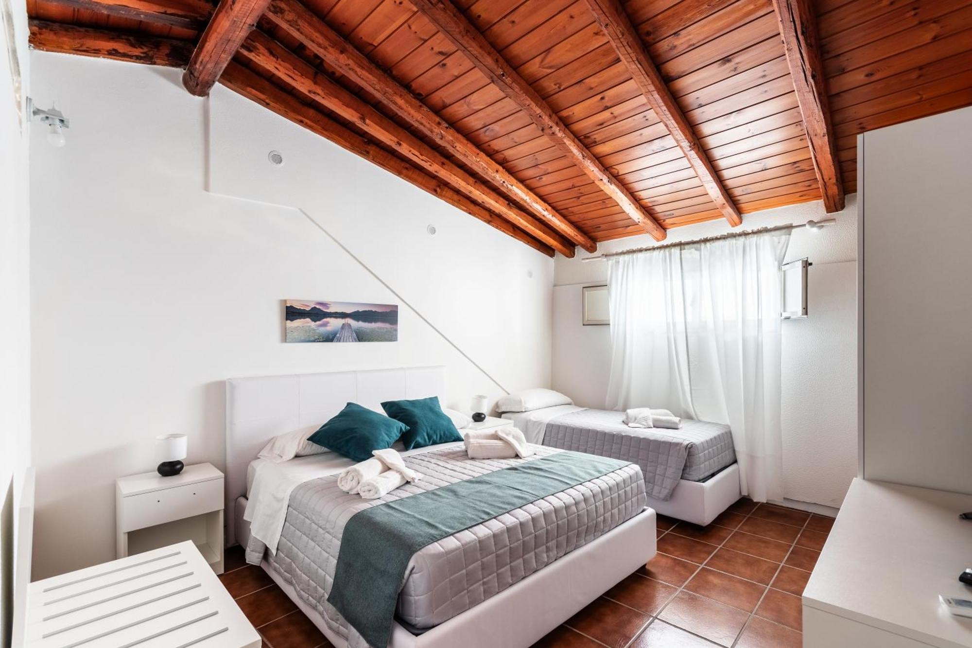 Fronte Mare Apartments & City Views Syracuse Bagian luar foto